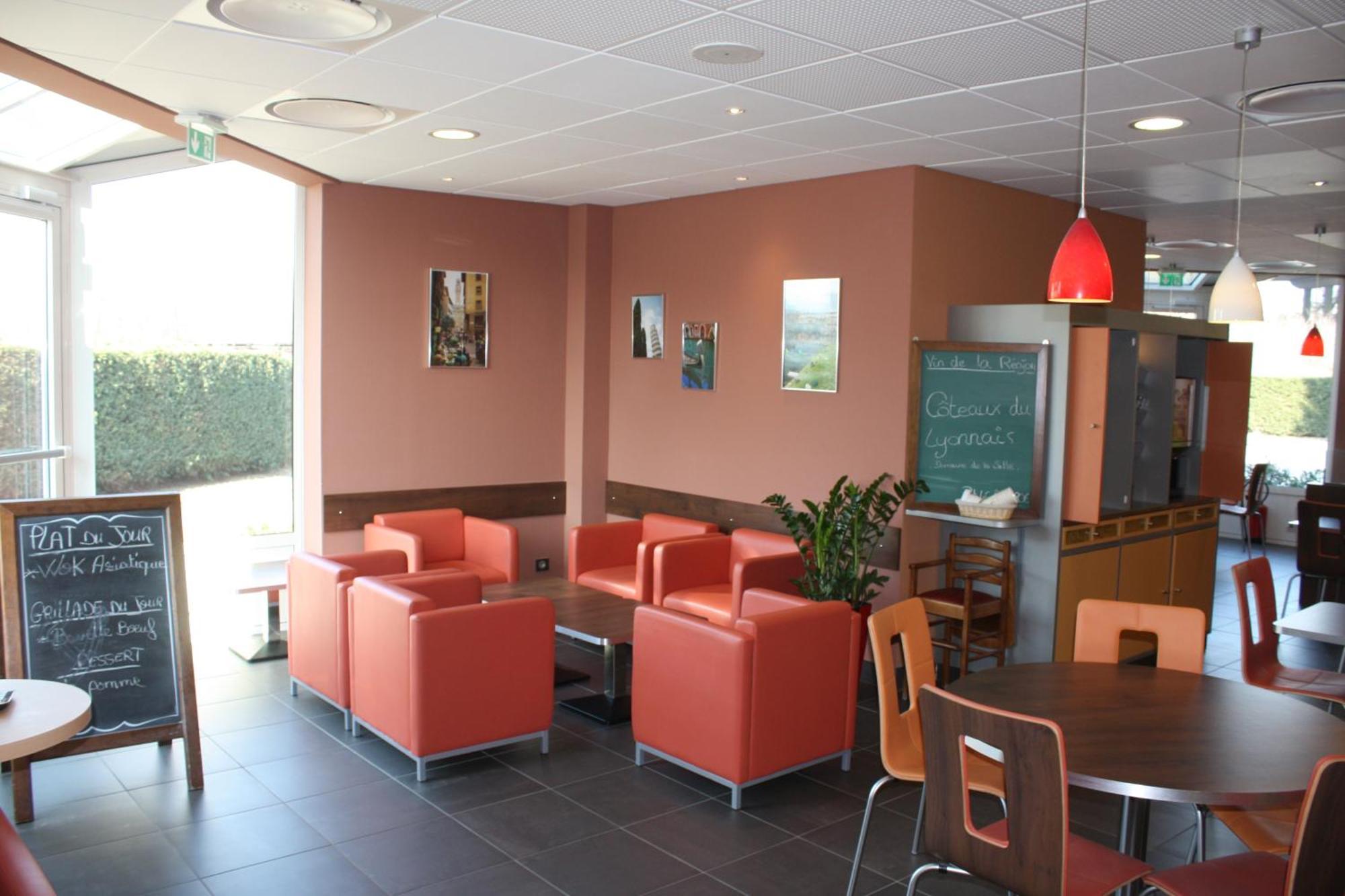 Ibis Lyon Sud Chasse Sur Rhone Hotel Eksteriør billede