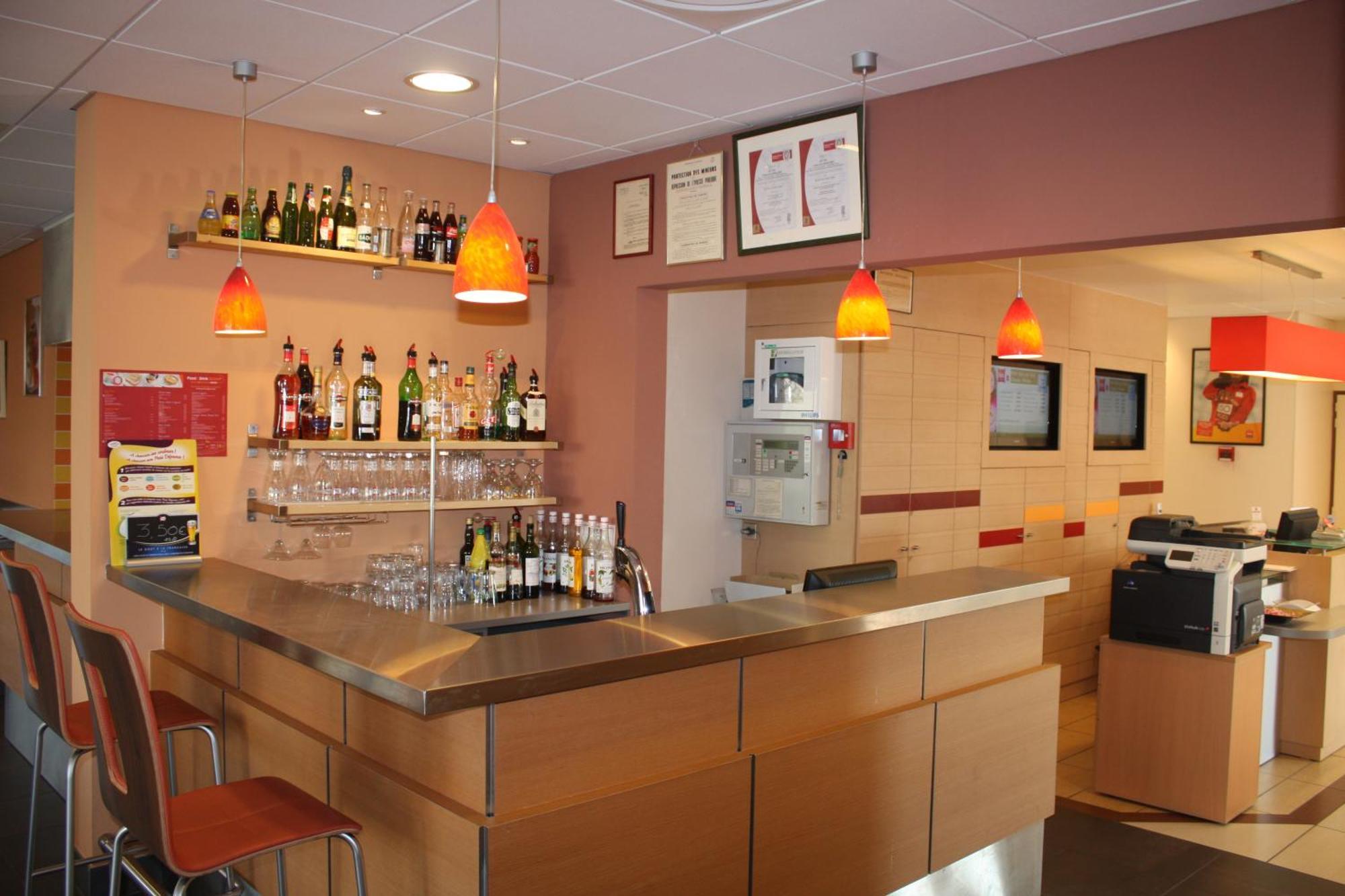 Ibis Lyon Sud Chasse Sur Rhone Hotel Eksteriør billede