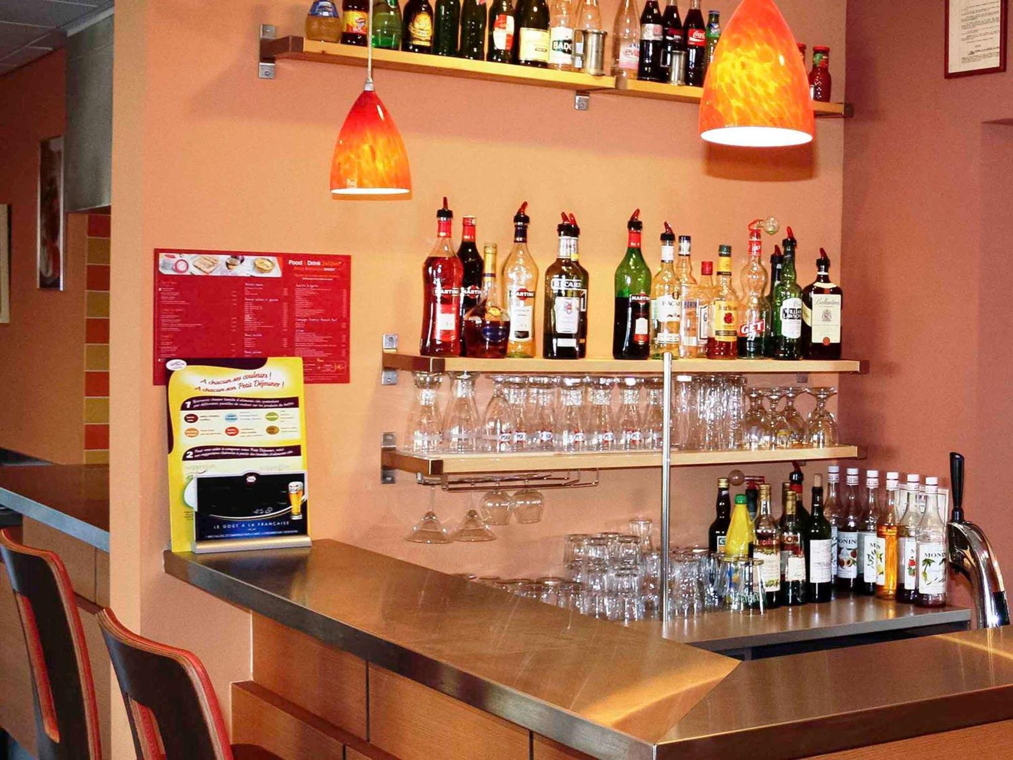 Ibis Lyon Sud Chasse Sur Rhone Hotel Eksteriør billede