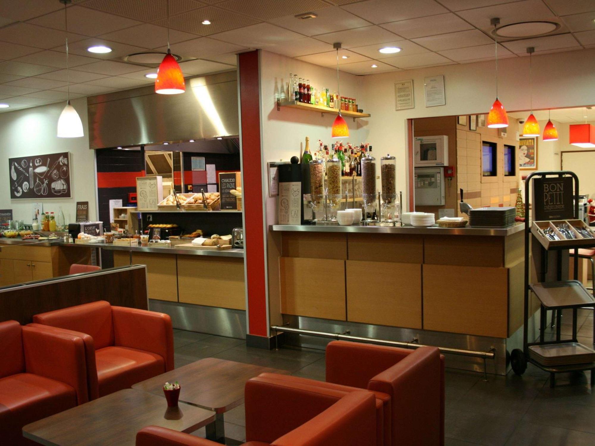 Ibis Lyon Sud Chasse Sur Rhone Hotel Eksteriør billede