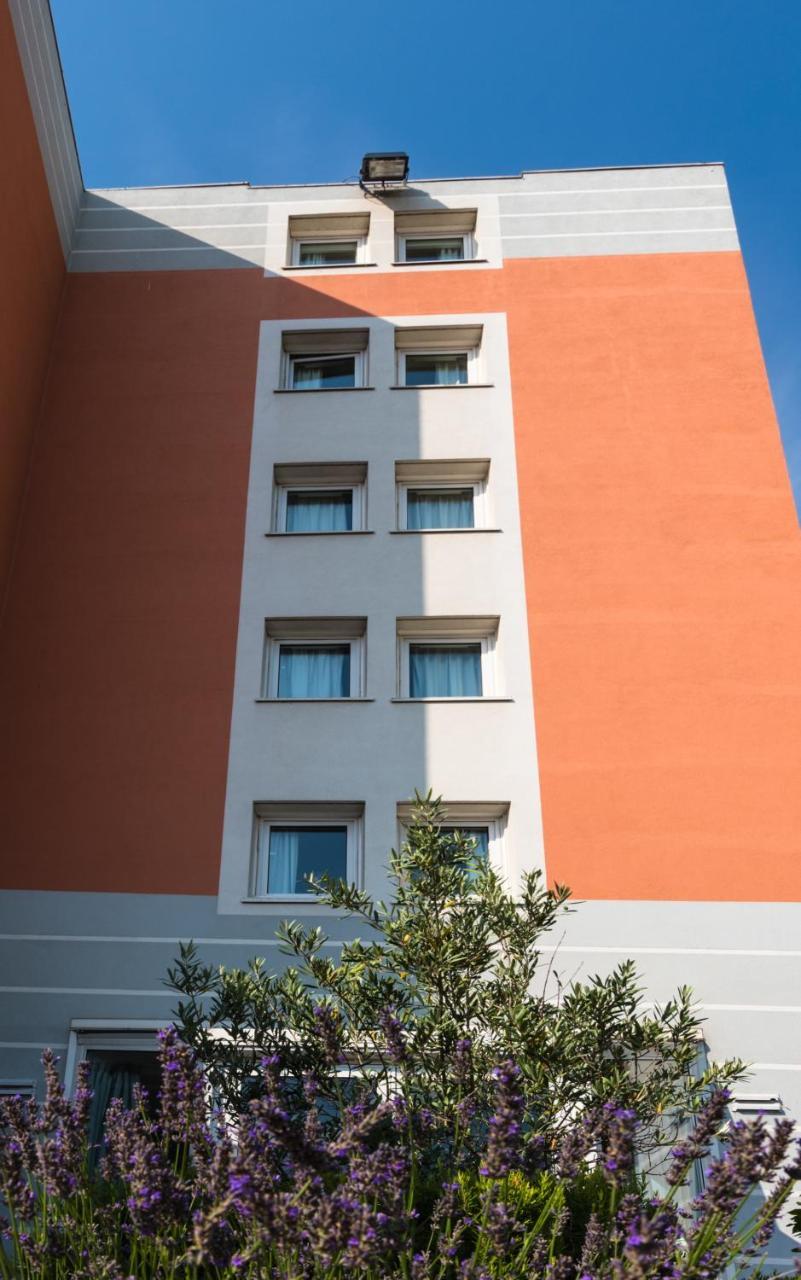 Ibis Lyon Sud Chasse Sur Rhone Hotel Eksteriør billede